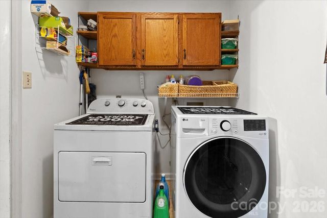 51 Poplar Tree Lane, Etowah, NC 28729