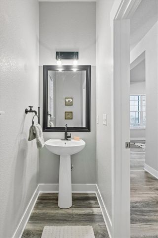 21473 E 59th Place, Aurora, CO 80019