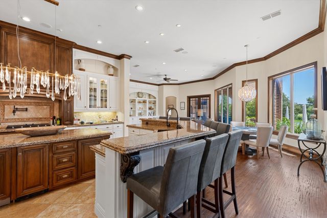 209 Crystal Court, Heath, TX 75032
