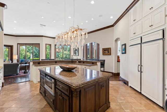 209 Crystal Court, Heath, TX 75032