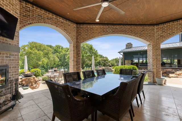 209 Crystal Court, Heath, TX 75032