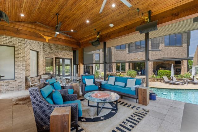 209 Crystal Court, Heath, TX 75032