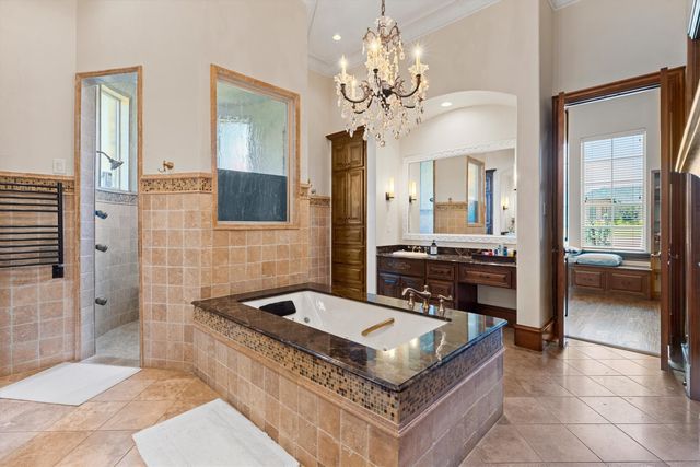 209 Crystal Court, Heath, TX 75032