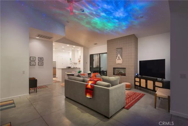 67668 El Sombrero, Desert Hot Springs, CA 92241
