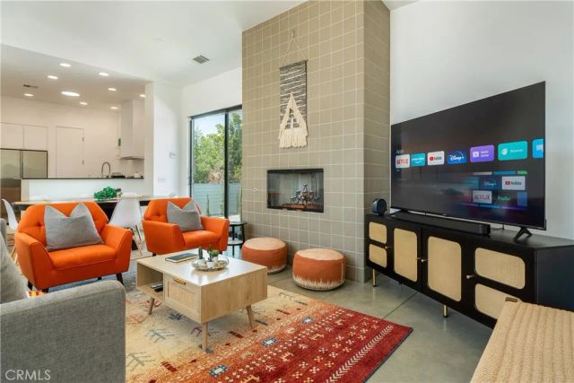 67668 El Sombrero, Desert Hot Springs, CA 92241