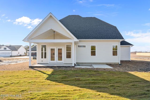 108 Sunny Acres, Clinton, NC 28328