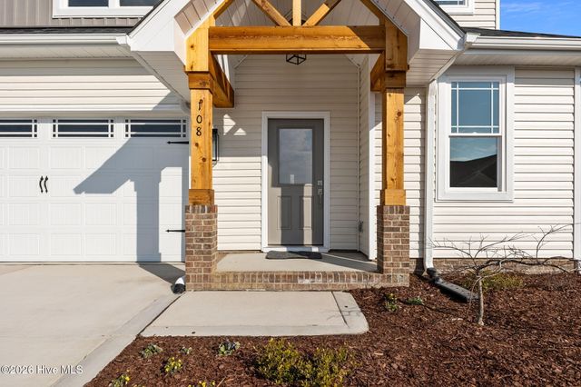 108 Sunny Acres, Clinton, NC 28328