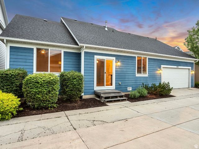 11621 S GRANDVILLE AVE, South Jordan, UT 84009