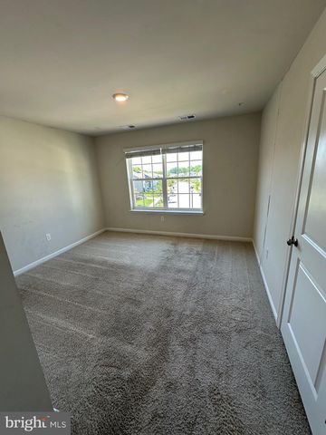 1220 STAR DR, Hagerstown, MD 21742