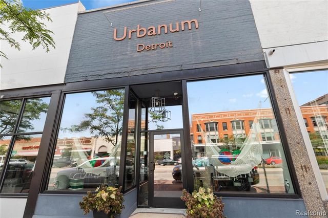 109 Leicester Court 1, Detroit, MI 48202
