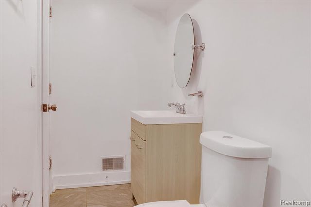 109 Leicester Court 1, Detroit, MI 48202