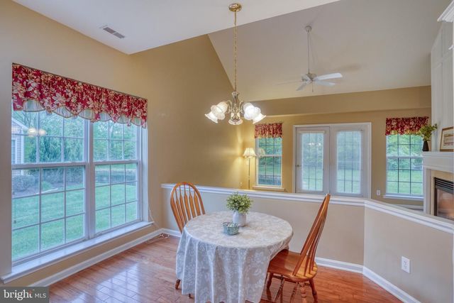 142 GALLEON DR, Newark, DE 19702