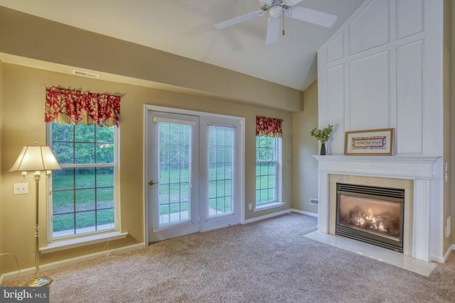 142 GALLEON DR, Newark, DE 19702