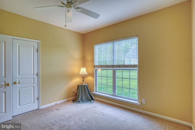 142 GALLEON DR, Newark, DE 19702