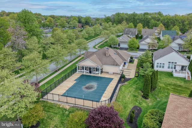 142 GALLEON DR, Newark, DE 19702