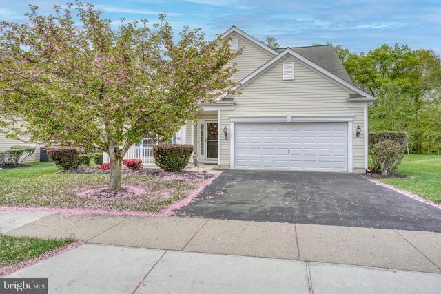 142 GALLEON DR, Newark, DE 19702