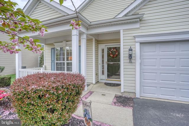 142 GALLEON DR, Newark, DE 19702