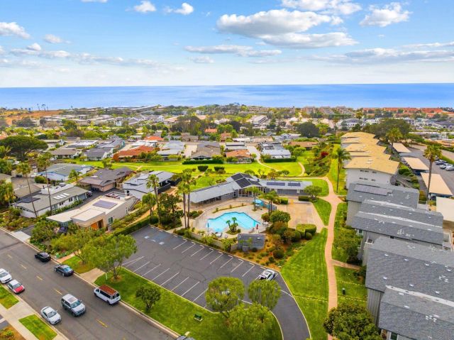 652 E Solana Circle, Solana Beach, CA 92075