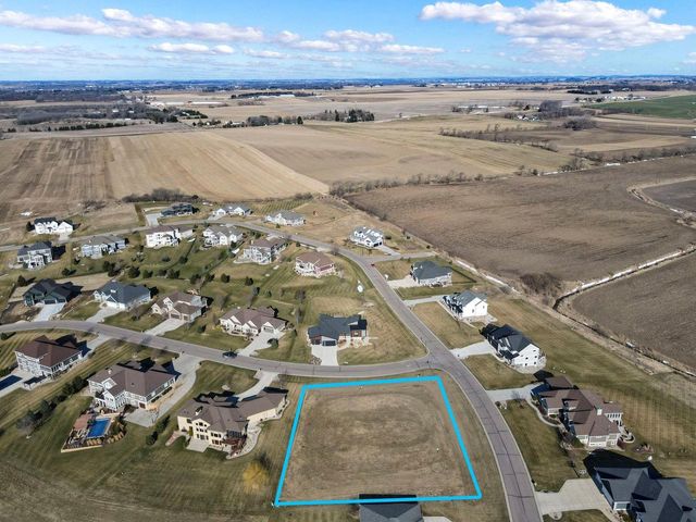 L16 Covered Bridge Trail, Sun Prairie, WI 53590