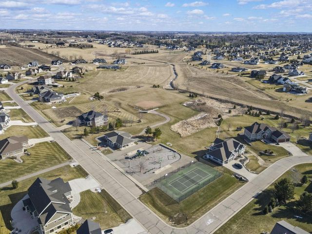 L16 Covered Bridge Trail, Sun Prairie, WI 53590