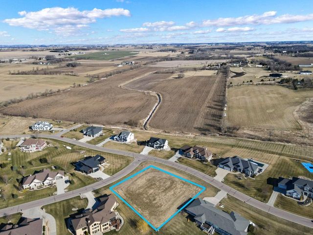 L16 Covered Bridge Trail, Sun Prairie, WI 53590