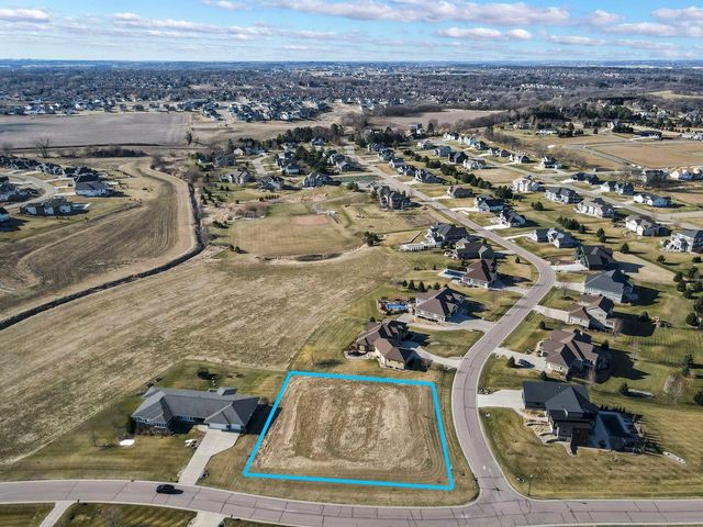 L16 Covered Bridge Trail, Sun Prairie, WI 53590