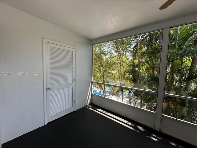 110 NE 19th Avenue 12A, Deerfield Beach, FL 33441