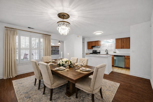 6419 S Kenwood Avenue, Chicago, IL 60637