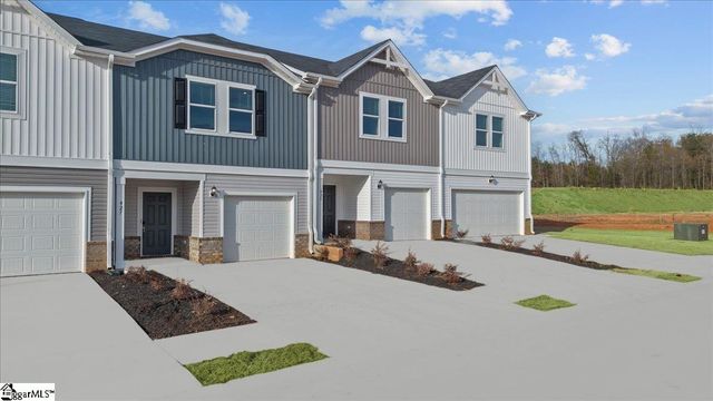 427 Blissful Court, Taylors, SC 29687