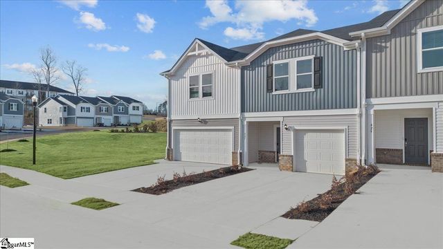 427 Blissful Court, Taylors, SC 29687