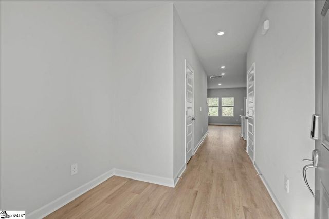 427 Blissful Court, Taylors, SC 29687