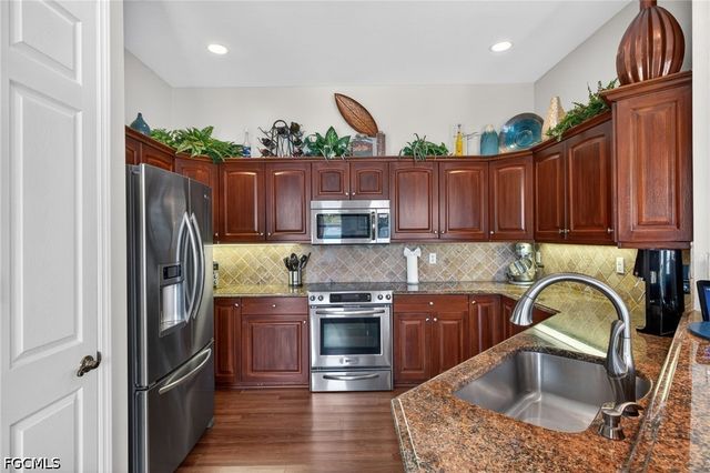 15117 Ports Of Iona DR, Fort Myers, FL 33908