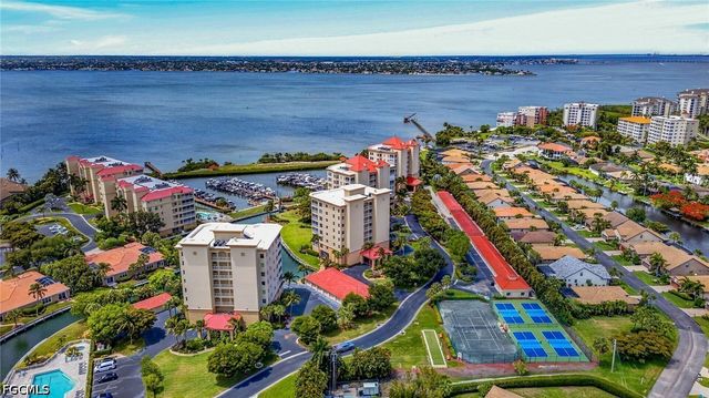 15117 Ports Of Iona DR, Fort Myers, FL 33908