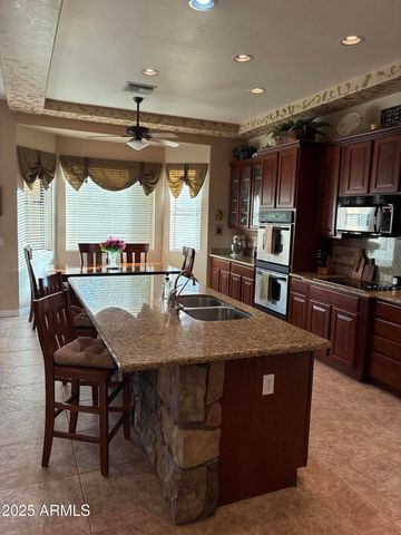 929 E DERBY Drive, Tempe, AZ 85284