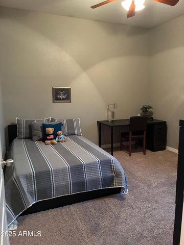 929 E DERBY Drive, Tempe, AZ 85284