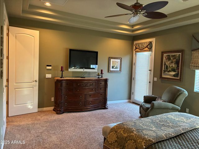 929 E DERBY Drive, Tempe, AZ 85284