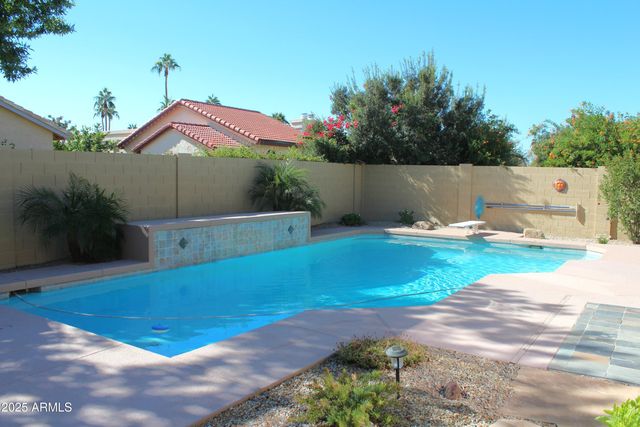 929 E DERBY Drive, Tempe, AZ 85284