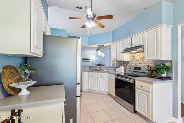 2909 DECIDELY Street, Green Cove Springs, FL 32043
