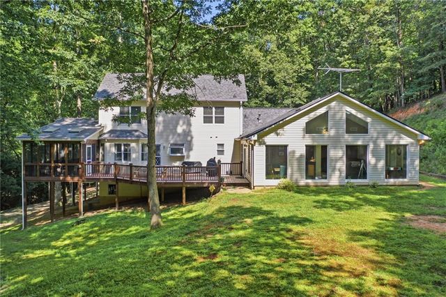 270 Ridgeway Road, Dahlonega, GA 30533