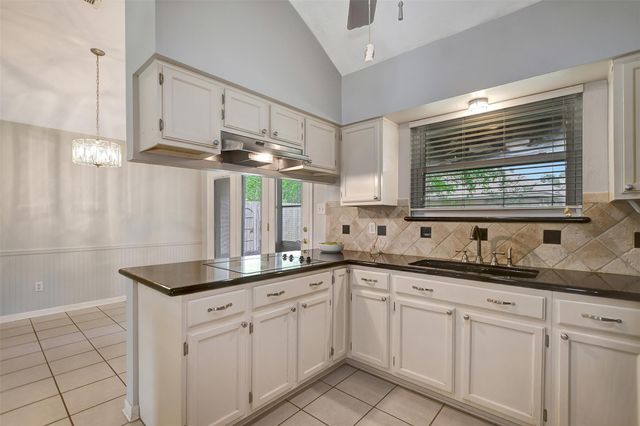 15642 Meadow Village Drive, Houston, TX 77095