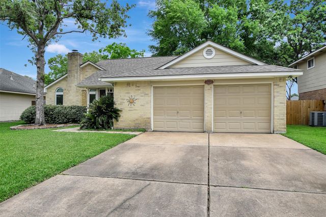 15642 Meadow Village Drive, Houston, TX 77095