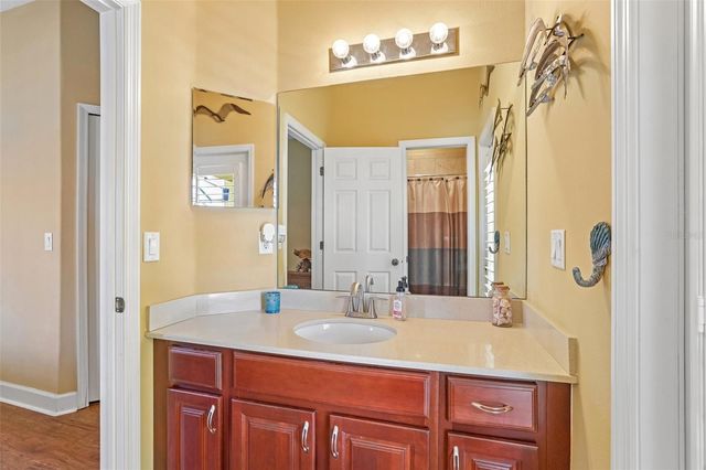 1638 MIRA LAGO CIRCLE, Ruskin, FL 33570
