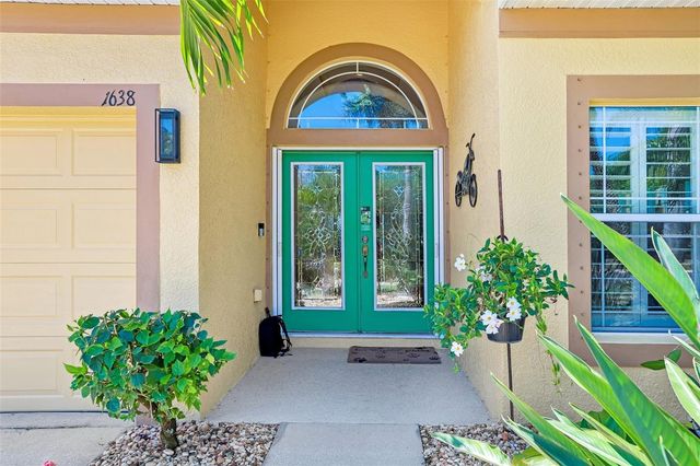 1638 MIRA LAGO CIRCLE, Ruskin, FL 33570