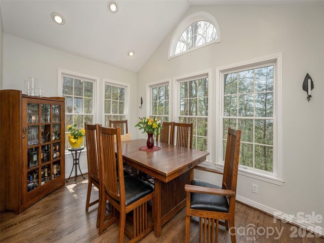 403 Cherokee Road, Asheville, NC 28804