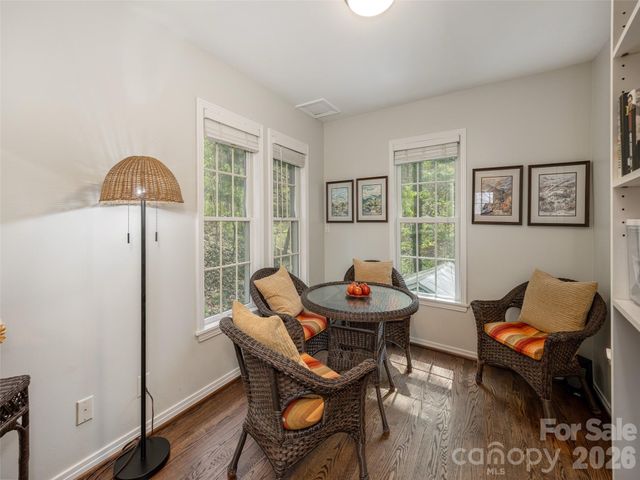 403 Cherokee Road, Asheville, NC 28804