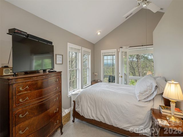 403 Cherokee Road, Asheville, NC 28804