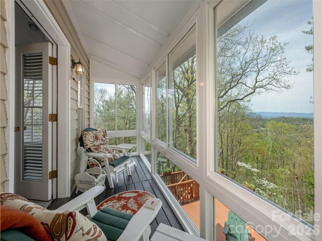 403 Cherokee Road, Asheville, NC 28804