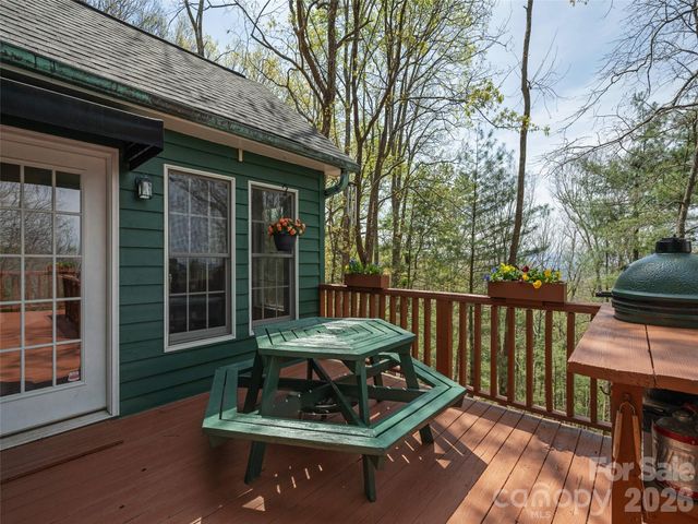 403 Cherokee Road, Asheville, NC 28804
