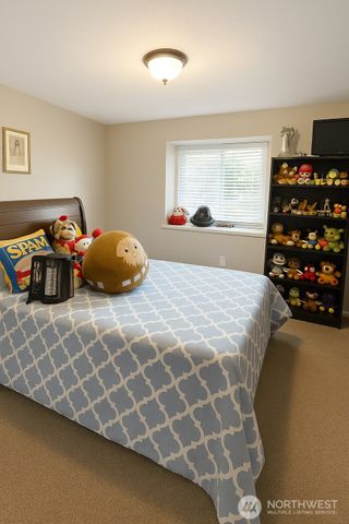 1723 SW 324th Street, Federal Way, WA 98023