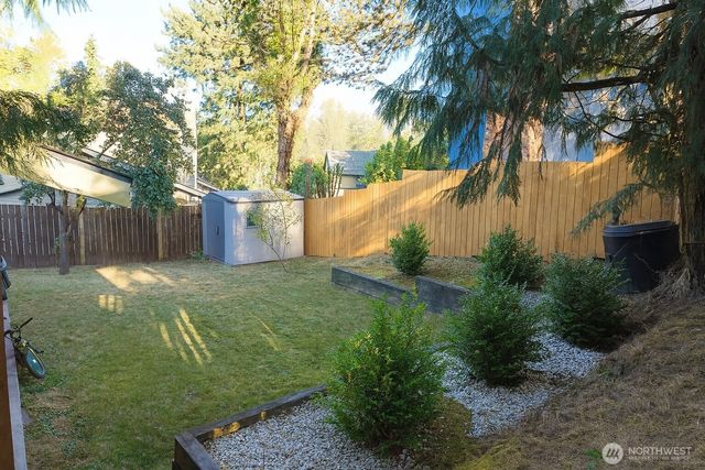 1723 SW 324th Street, Federal Way, WA 98023